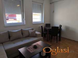 Izdaje se 2.0 stan-Novi Sad-Centar - KLJUČ U KNACELARIJI